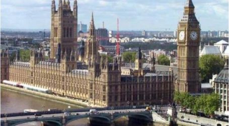 البرلمان البريطاني يرفض مناقشة إنزال مساعدات من الجو للسوريين