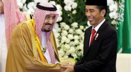 الملك سلمان يلتقي شخصيات دينية وينوه اندونيسيا للتسامح