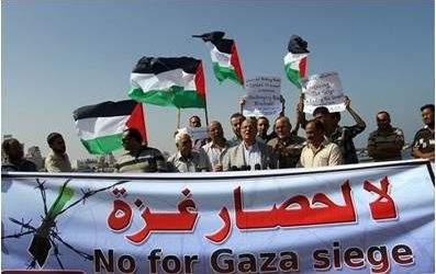 رئيس اللجنة الشعبية لمواجهة الحصار يدعو المجتمع الدولي إلى رفع الحصار عن غزة
