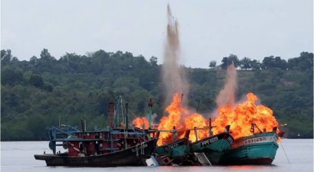 إندونيسيا تدمرت 81 قاربا أجنبيا جراء عملية الصيد الغير المشروع