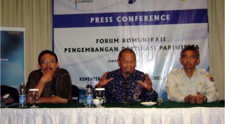 وزارة السياحة تمنح مجموعات تطوعية تعزيز السياحة الإندونيسية