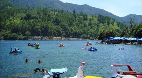 وزارة السياحة ستجدد المساكن في القرى المجاورة لبحيرة توبا الشمالية لتعزيز السياحة