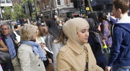 تراجع نسبة المسيحيين مقابل تصاعد عدد المسلمين في بريطانيا