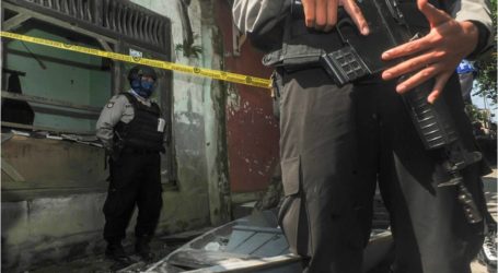 الشرطة تلقي القبض على اثنين بعد التفجيرات الانتحارية  في جاكرتا