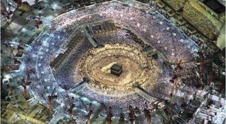 أكثر من مليون ونصف مصلٍ يشهدون ختم القرآن في المسجد الحرام الجمعة