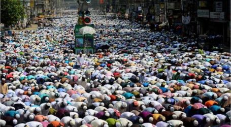 هذا البلد قاضى مسلمين صلوا في الشارع خلال رمضان