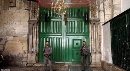 الجامعة العربية تحذر من الخطوات التصعيدية بالمسجد الأقصى وتطالب بإعادة فتحه أمام المصلين