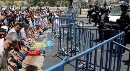 تحذيرات عربية من “تداعيات بالغة الخطورة” لإجراءات إسرائيل التصعيدية في المسجد الأقصى