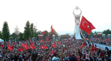 أردوغان يفتتح نصبًا لشهداء المحاولة الانقلابية في أنقرة