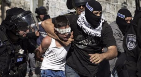 سلطات الاحتلال الإسرائيلي تعتقل في سجونها 400 طفل فلسطيني