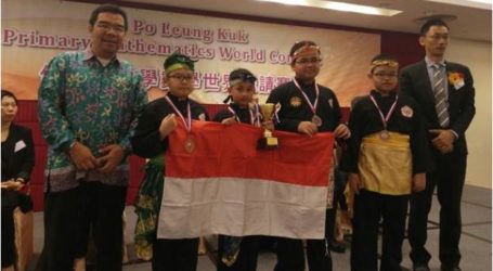 الطلاب الإندونيسيين يفوزون بجوائز مختلفة في مسابقة الرياضيات الدولية