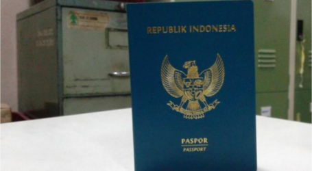 الهجرة الإندونيسية تطلق نظام الحجز  بالواتساب لتجديد جواز السفر