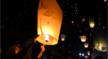 مهرجان الشعلة والفانوس موكب يضيء بادانغ عاصمة غرب سومطرة