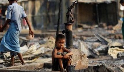 منظمة العفو الدولية: ميانمار تعتمد الأرض المحروقة ضد الروهينغا