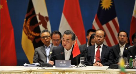 وزير الدفاع الإندونيسي يحث دول الآسيان على تعزيز المساواة وتقليل الخلافات