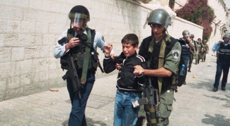 483 عملية اعتقال إسرائيلية لأطفال فلسطينيين خلال 2017