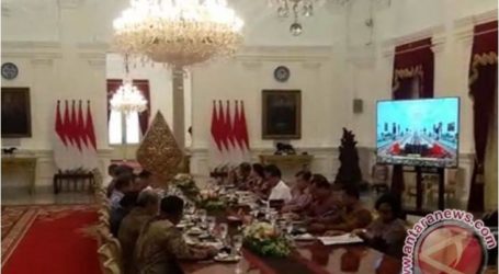الرئيس يناقش خطط تطوير بناء الجامعة الإندونيسية الإسلامية الدولية