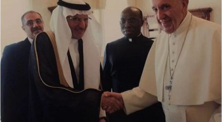 أمين عام التعاون الإسلامي يلتقي بابا الفاتيكان