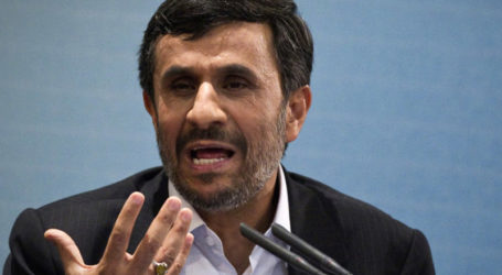 أحمدي نجاد لخامنئي: القضاء يقيد حرية التعبير
