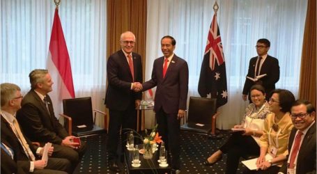 اجتماع ثنائي بين الرئيس جوكو ويدودو ورئيس الوزراء الأسترالي تيرنبول