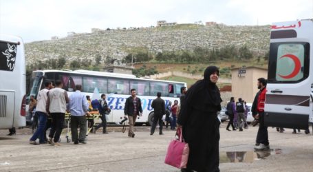 الحمد لله … وصلت القافلة الثالثة من مهجري الغوطة إلى ريف حماة