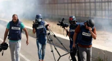 مسيرة العودة … اصابة 5 صحفيين برصاص الاحتلال في الجمعة الثالثة