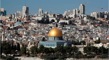 ألكسو تدعو إلى تضمين قضية القدس في المناهج الدراسية