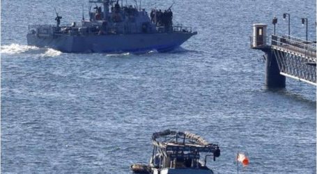 إسرائيل تعترض سفينة متضامنين من 15 دولة لكسر حصار غزة