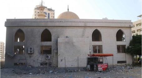 غارات الاحتلال تستهدف المساجد بغزة
