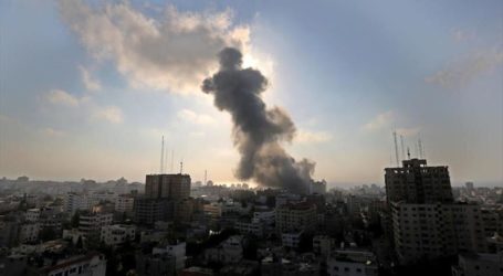 طائرة حربية إسرائيلية تطلق صاروخا شمالي قطاع غزة