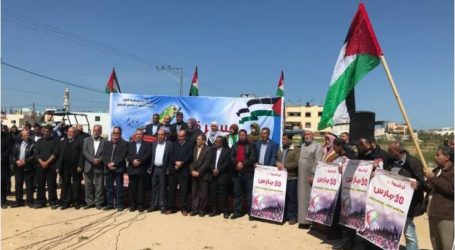 مسيرة على حدود غزة رفضًا لقرار واشنطن وقف تمويل  أونروا