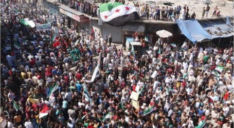 التظاهرات تعم إدلب ضد النظام السوري