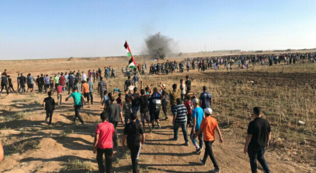 استشهاد فلسطيني وإصابة المئات برصاص القوات الإسرائيلية شرق غزة
