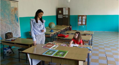 في مدرسة صربية.. الجرس يدق من أجل تلميذة واحدة