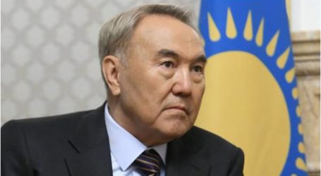 رئيس كازاخستان يقدم تعازيه لضحايا الطائرة المنكوبة