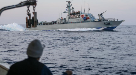 البحرية الإسرائيلية تعتقل صياديْن اثنين قبالة شواطئ غزة
