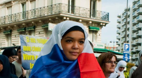 مسلمون فرنسيون يرغبون في الاستماع لرأيهم في خطة ماكرون