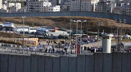 إسرائيل تعتزم بناء جدار إسمنتي لحماية مسار سكة حديد قبالة غزة