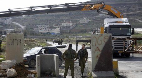 الجيش الإسرائيلي يطرد عائلات فلسطينية من مساكنها بالأغوار