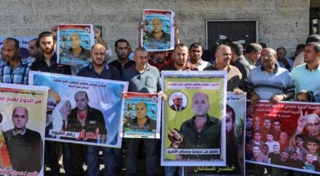 وقفة بغزة دعما للمعتقلين داخل السجون الإسرائيلية