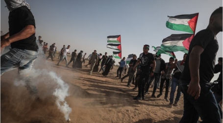 فلسطينيون يتوافدون نحو حدود غزة للمشاركة في مسيرات العودة