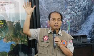 وفاة المتحدث باسم الوكالة الوطنية للتخفيف من الكوارث في إندونيسيا سوتوبو بورو بسبب السرطان