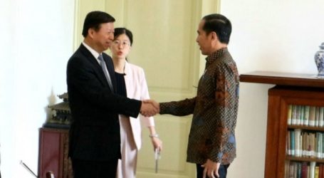 إندونيسيا والصين تعقدان مناقشات لتكثيف التجارة