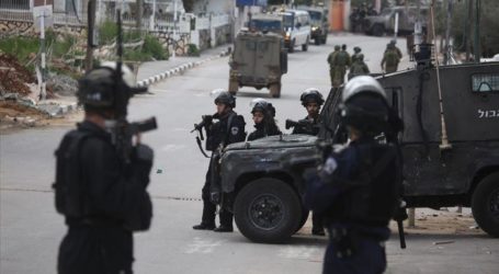 الجيش الإسرائيلي يداهم مقرا نقابيا ويحطم محتوياته في رام الله