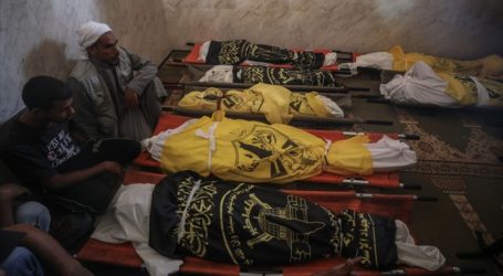 تشييع جثامين ثمانية شهداء من عائلة واحدة وسط قطاع غزة