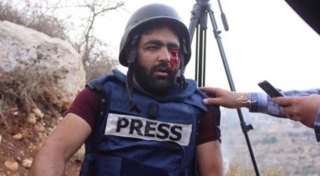 إصابة صحفي برصاص الاحتلال والعشرات بالاختناق خلال مواجهات غرب الخليل