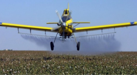 طائرات إسرائيلية ترش مبيدات “كيميائية” على حدود غزة