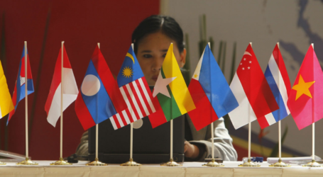 إندونيسيا والآسيان تتفقان على إبقاء التجارة مفتوحة وسط  جائحة كوفيد-19