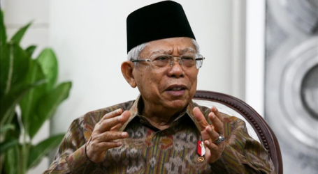 معروف أمين متفائل بشأن التطور السريع في الاقتصاد الشرعي في إندونيسيا