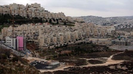 فلسطين تطالب بالضغط لوقف قانون تطوير البؤر الاستيطانية